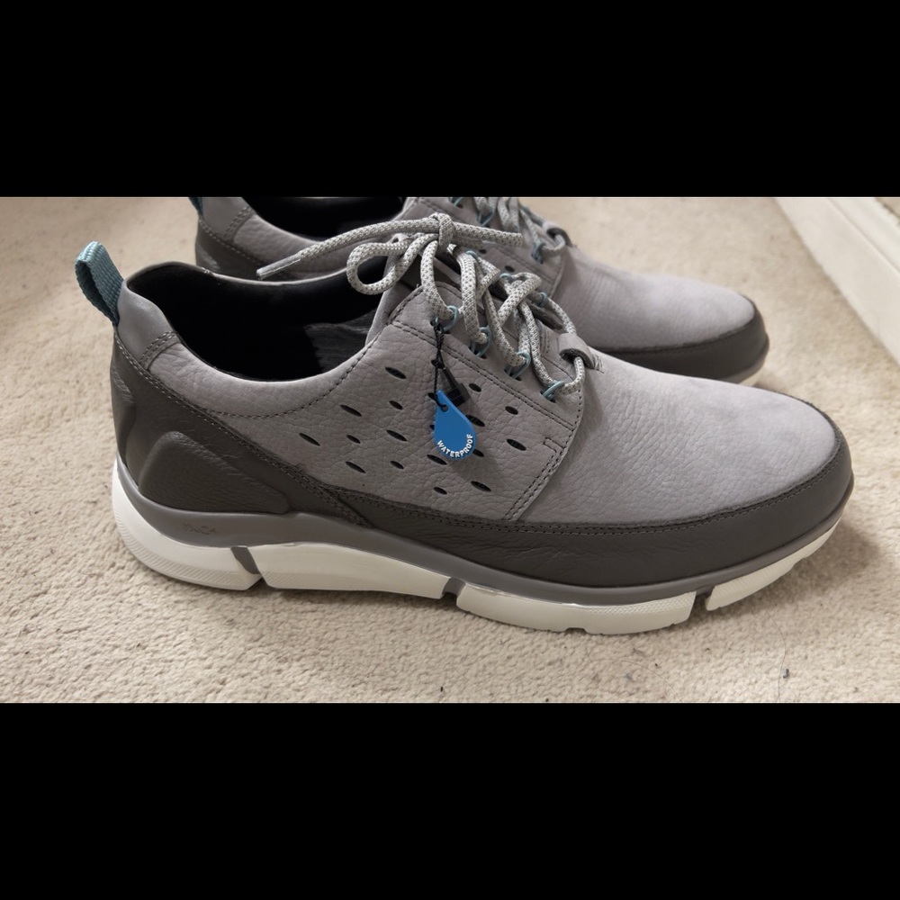 Johnston and Murphy XC4 Cleary Lace Up Sneakers